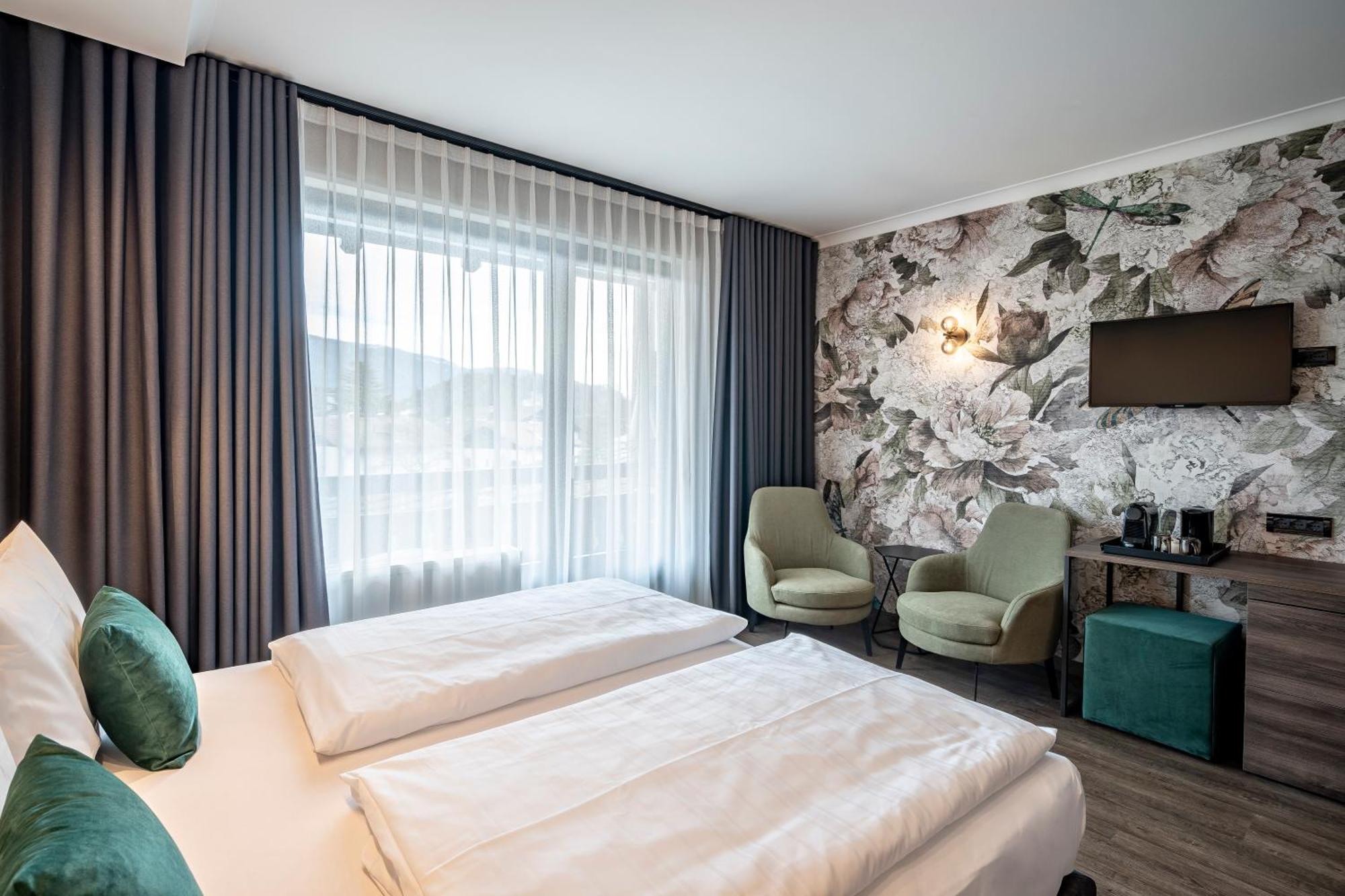 Tirolensis Hotel Tesimo Buitenkant foto